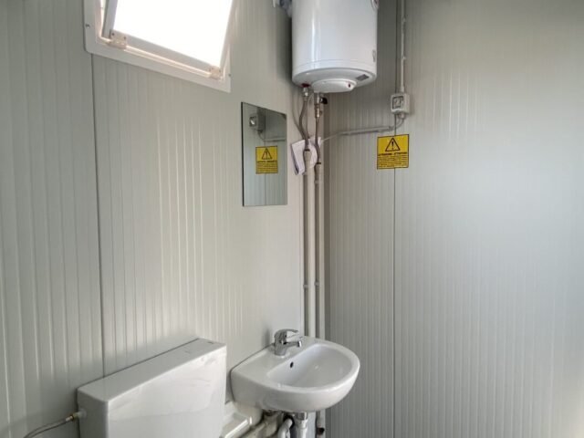 Box prefabbricati 6 metri Con Bagno e Doccia