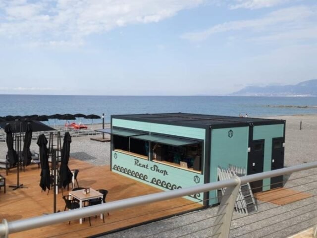 Chiosco Bar Prefabbricato Doppio